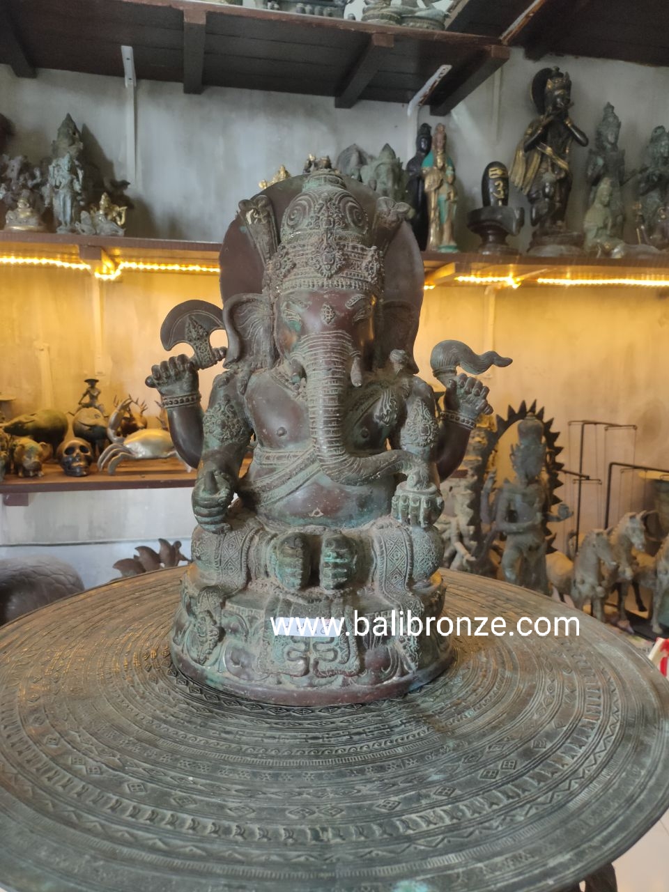 1194 Sitting Ganesha  42 cm NA
