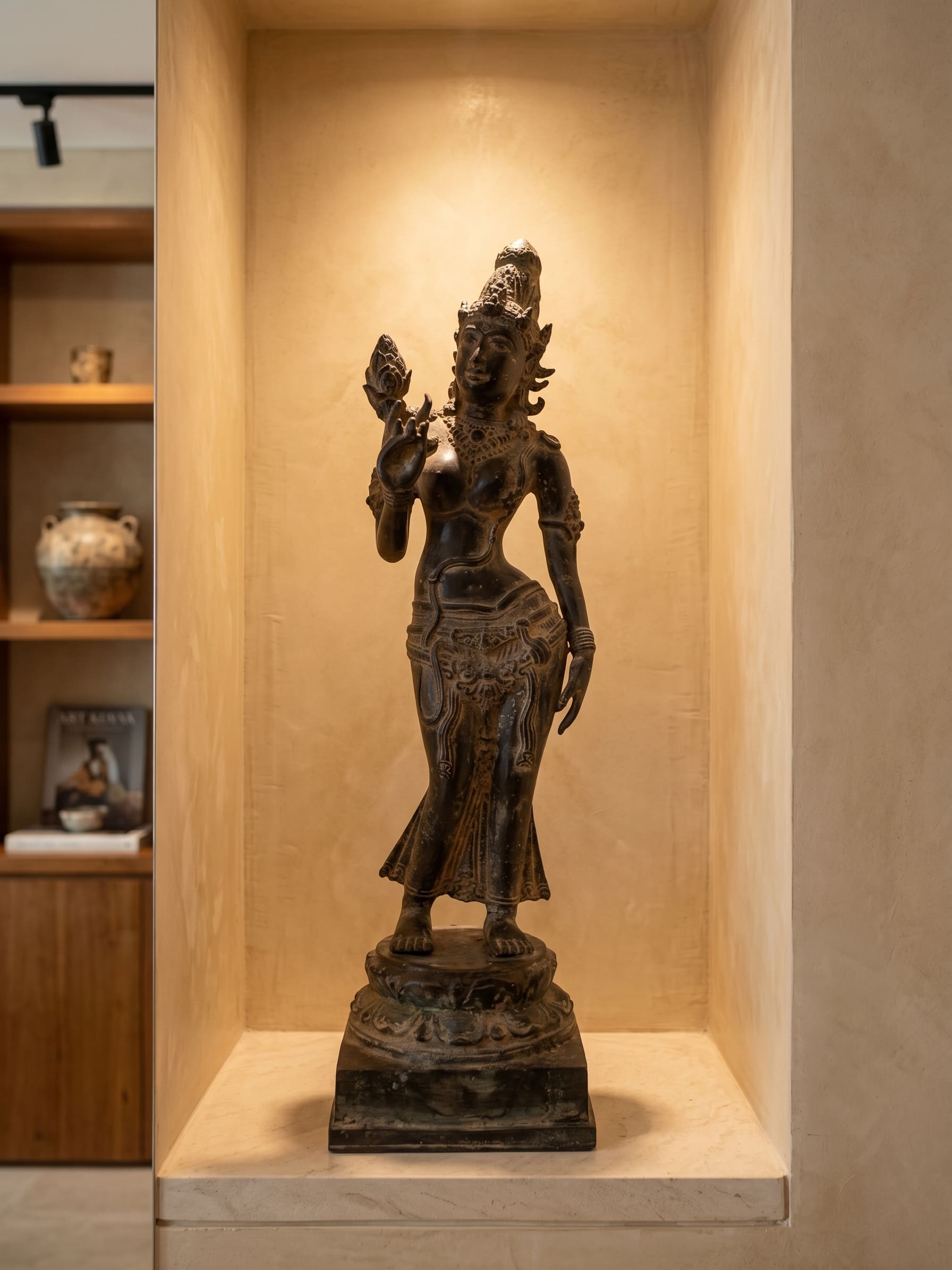 1104 Tara Goddess 38 cm KDH