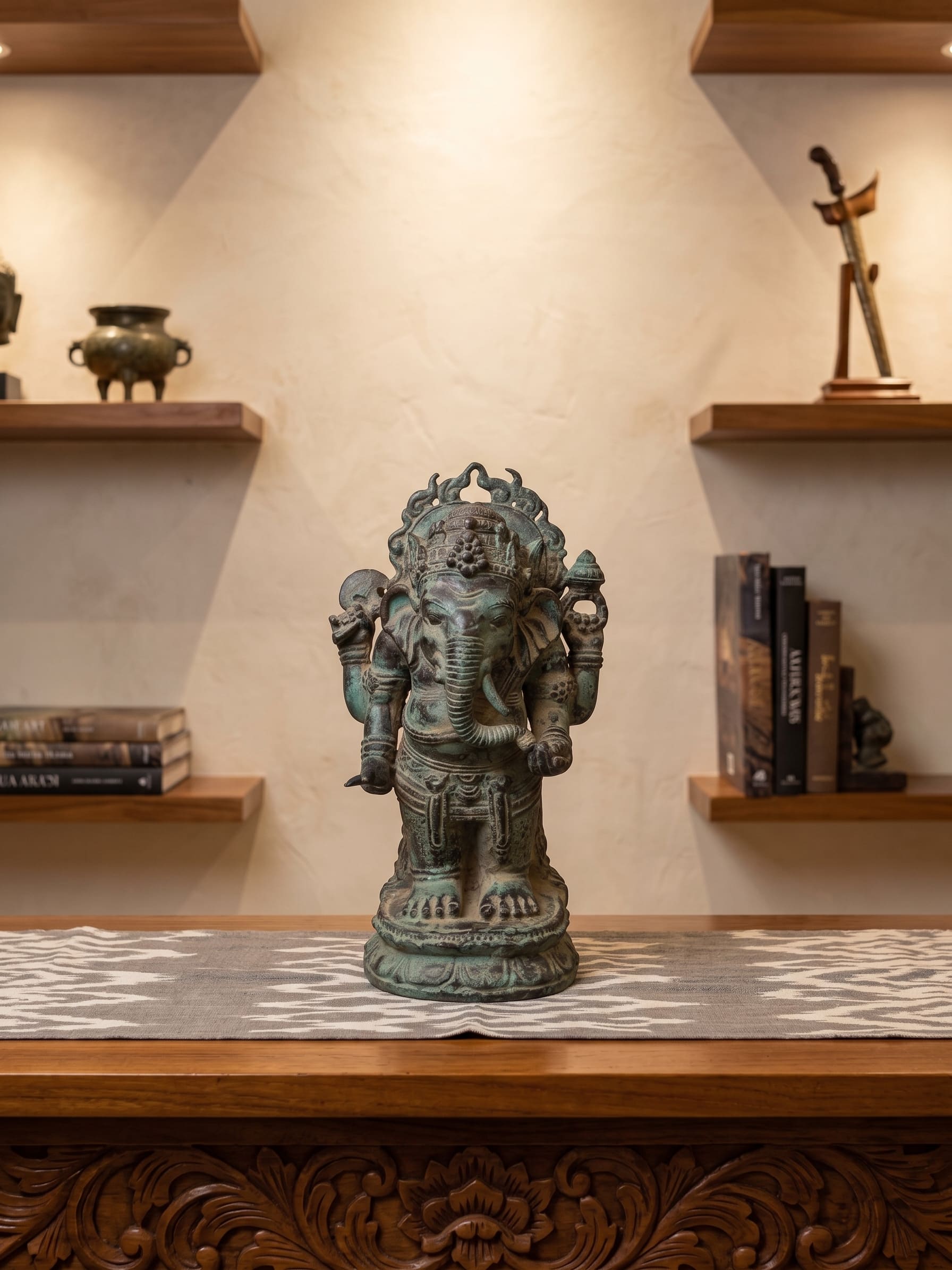 1177 Standing Ganesha 21 cm KDS