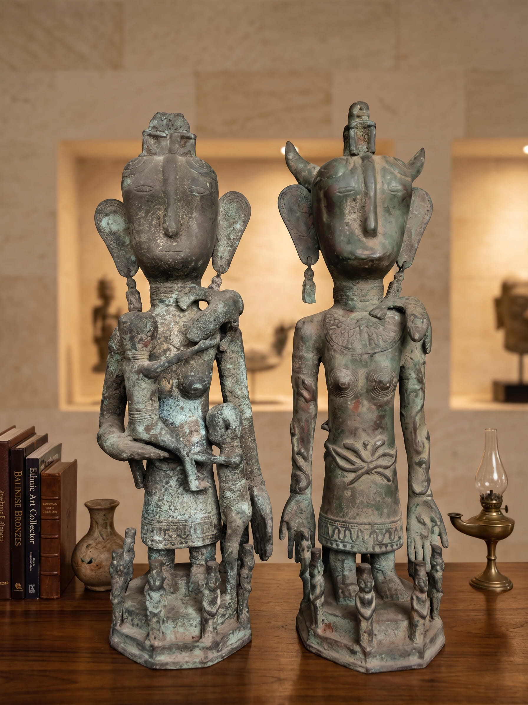 1186 Primitive Timor 47 cm TGDY